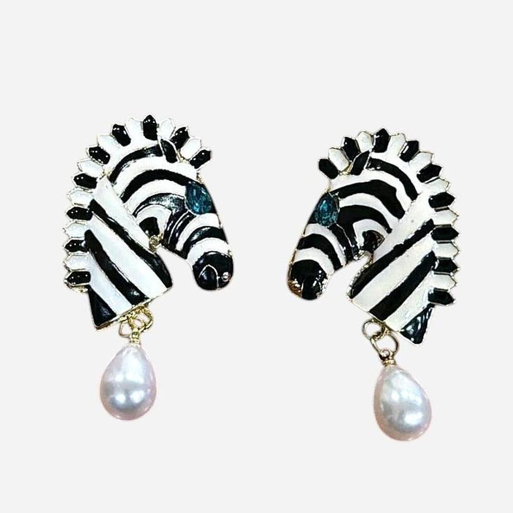 Vintage 80s zebra pearl statement earrings
